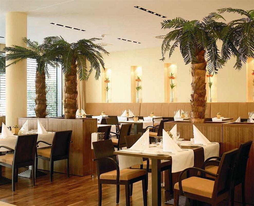 relexa Hotel Ratingen City Restaurant foto